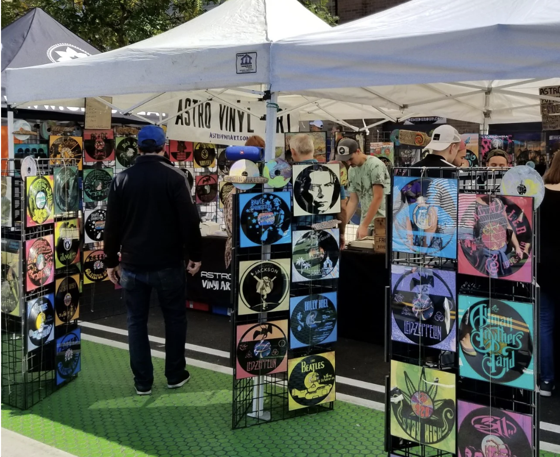 Astrovinylart Vendor Image