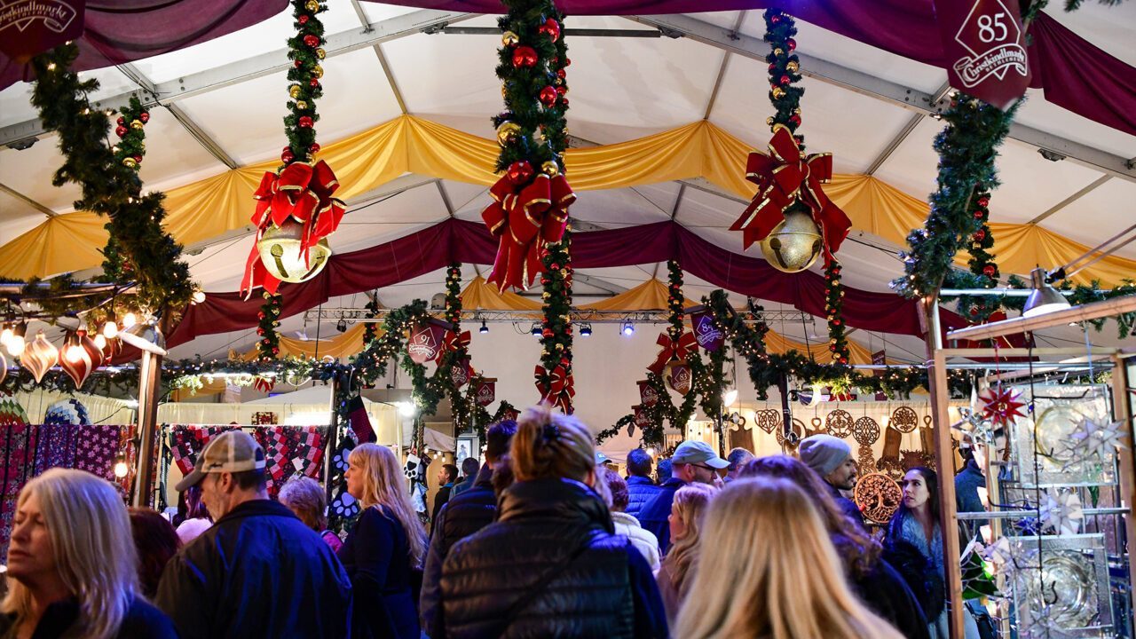 Christkindlmarkt &#8211; Opening Day