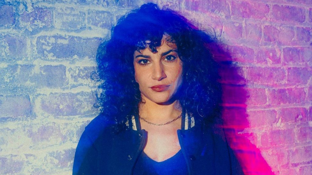 Naomi Karavani