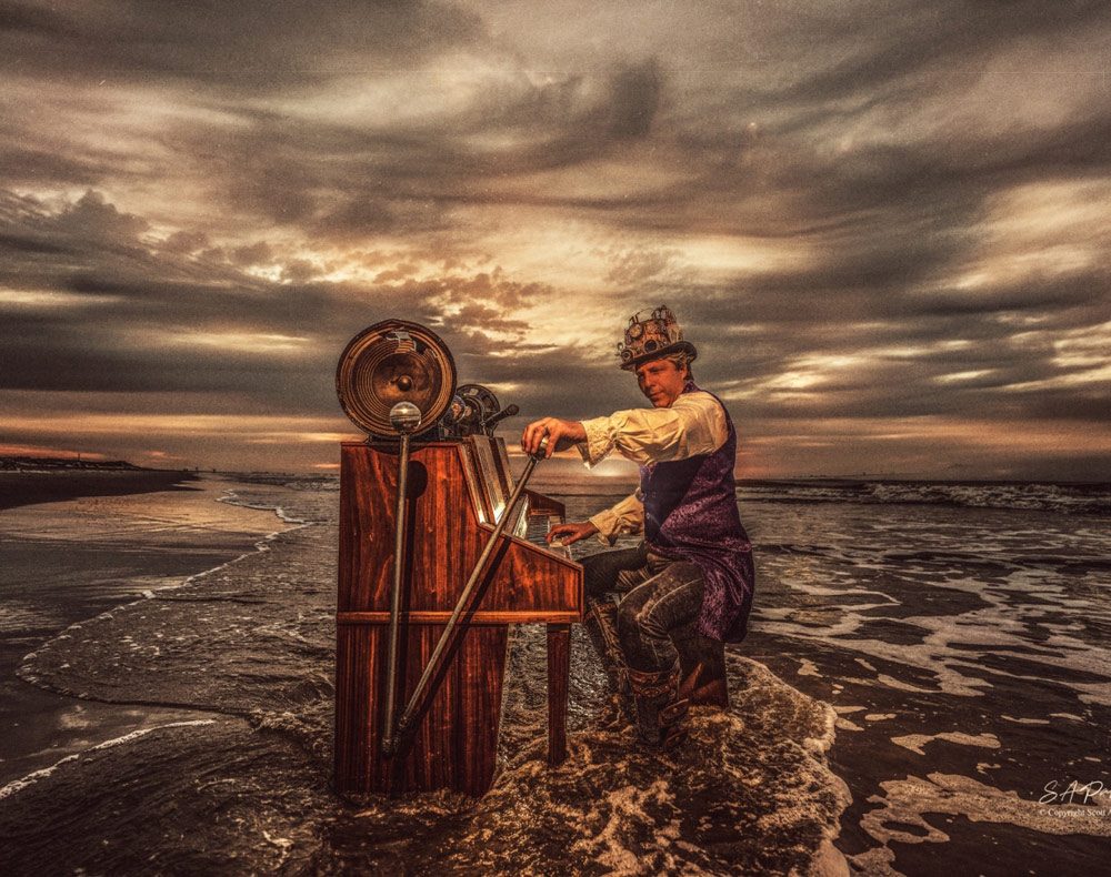 Photo of David Cutler