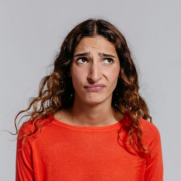 TEMPLATE_comedian-solo_850x850