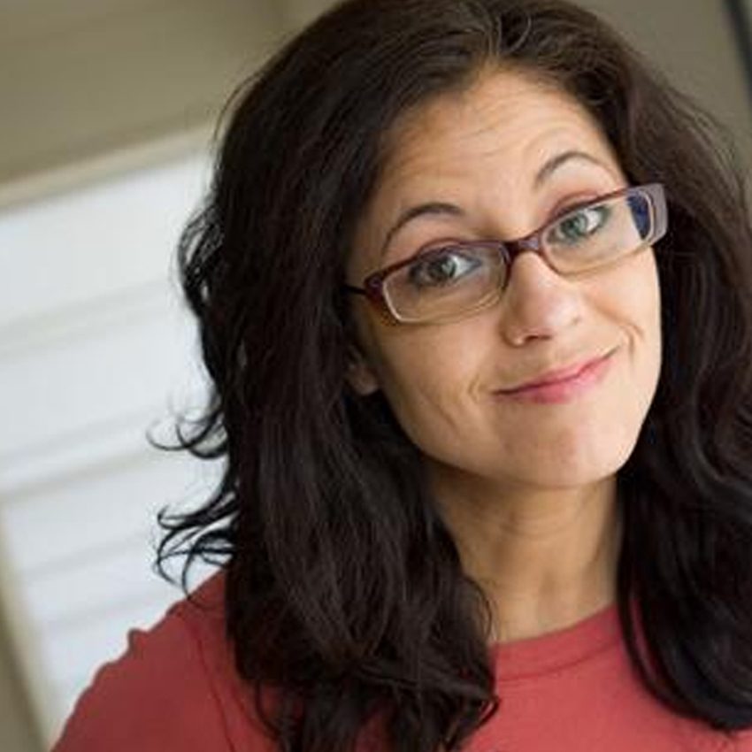 COMEDY_laurie_850x850