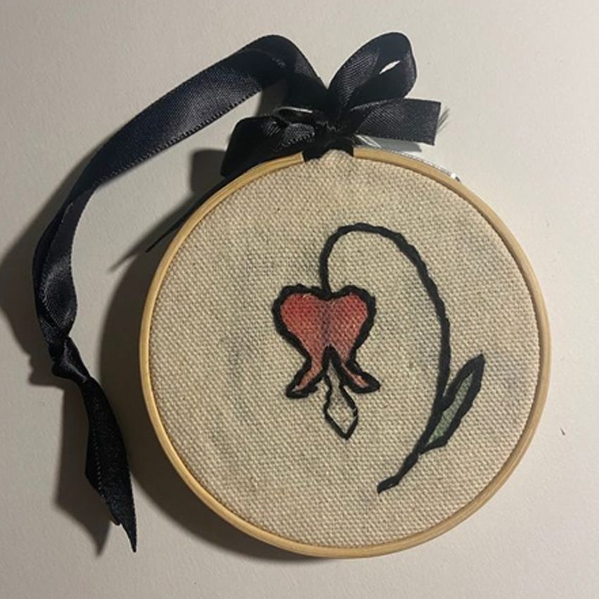 VA_EmbroiderOrnament_850x850