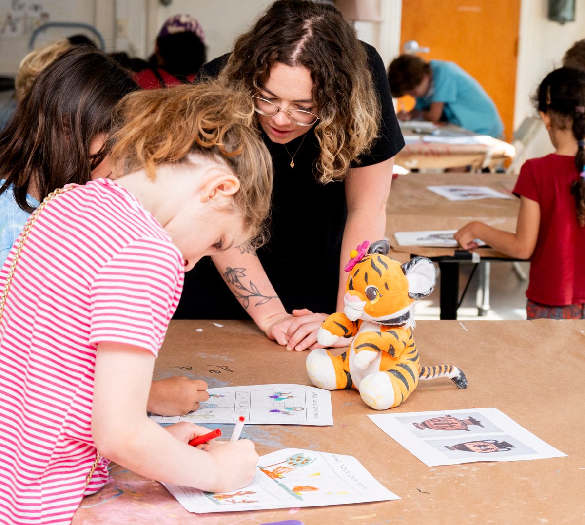 visual-arts-teaching-artist