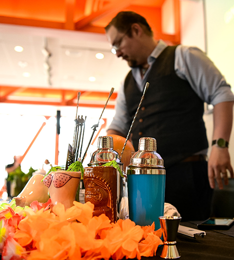 ginvitational-tickets-square-468×520