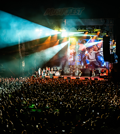 media-registration-square-468×520