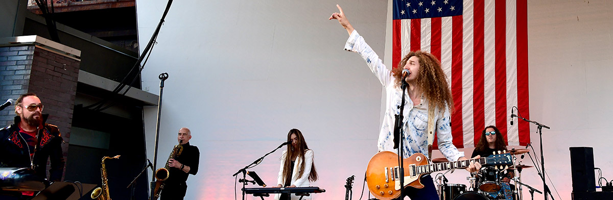 soccer_entertainment_1200x392