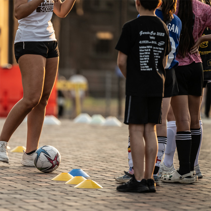 youthsoccer_instructor_850x850