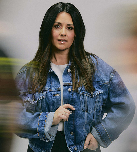 Levitt_hope-darst-square-468×520