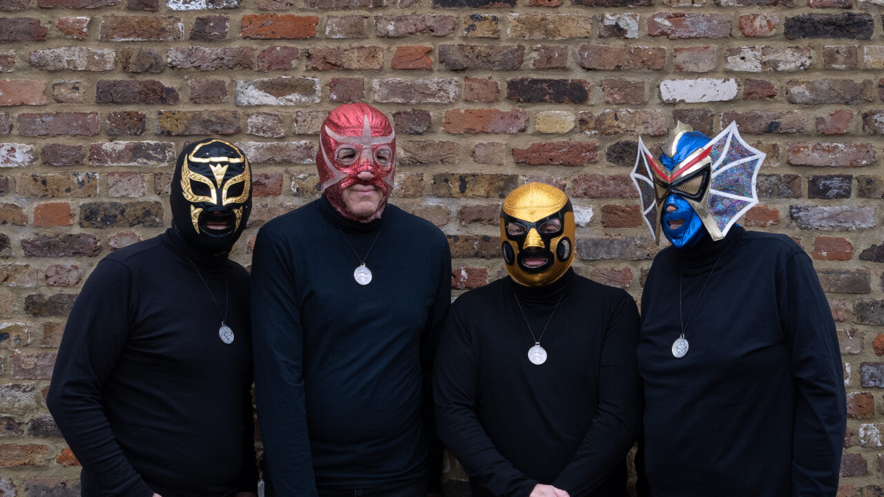 Levitt_los-straitjackets_1920x1080