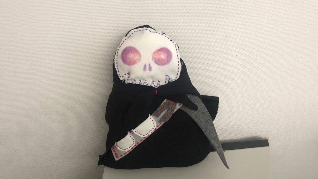 VA_GothPlush_1920x1080