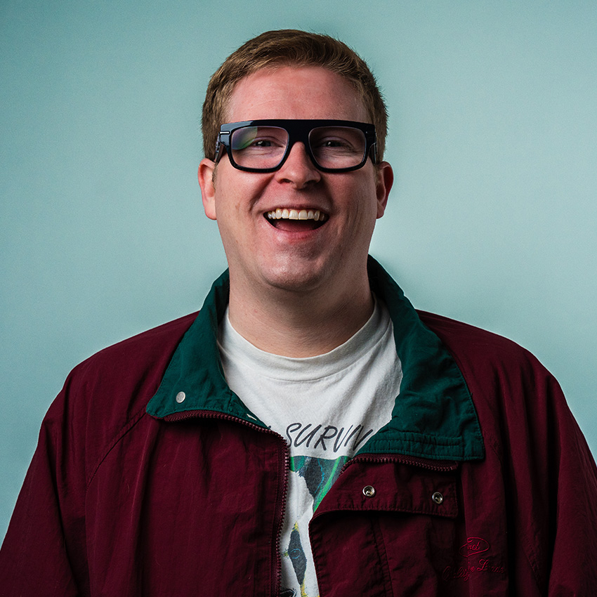 COMEDY_winston-hodges-square-850×850