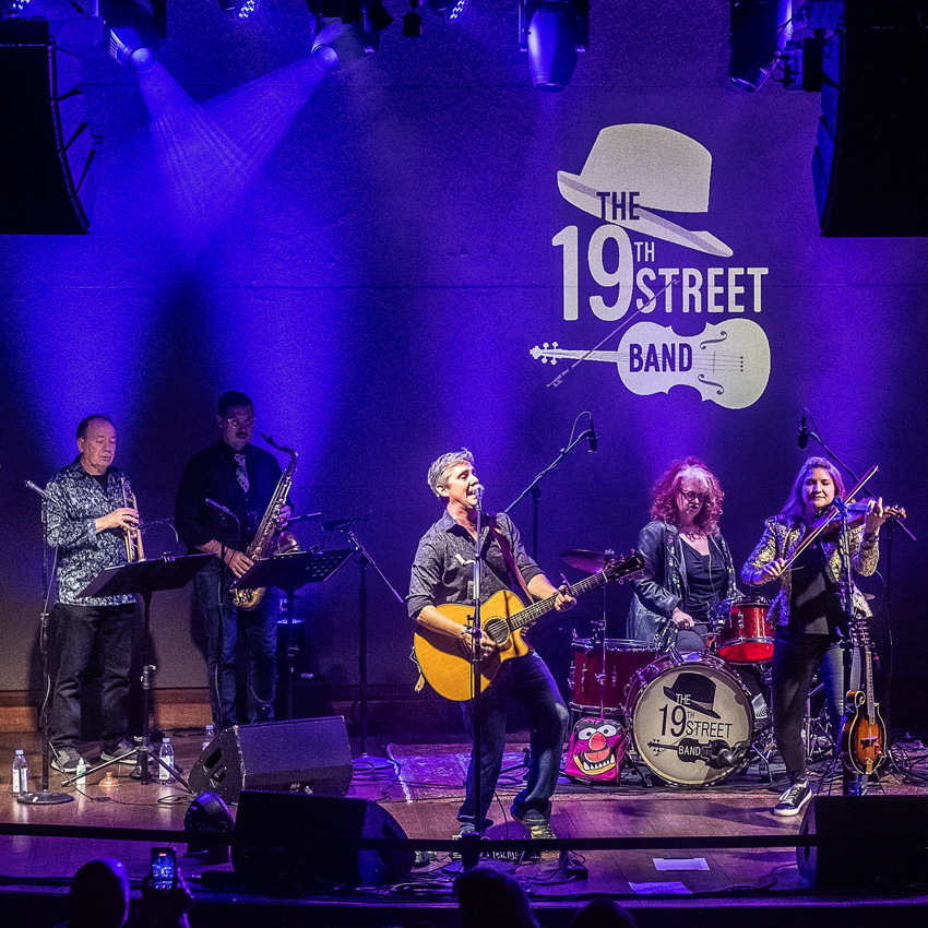 MFC_19thStreetBand_850x850