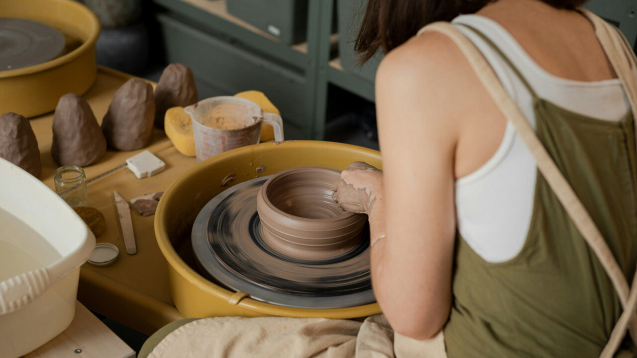 One Day Wheelthrowing Workshop (Session A)