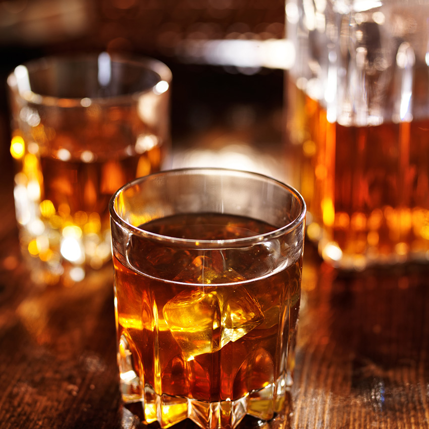 Bourbon-Tasting-square-850×850